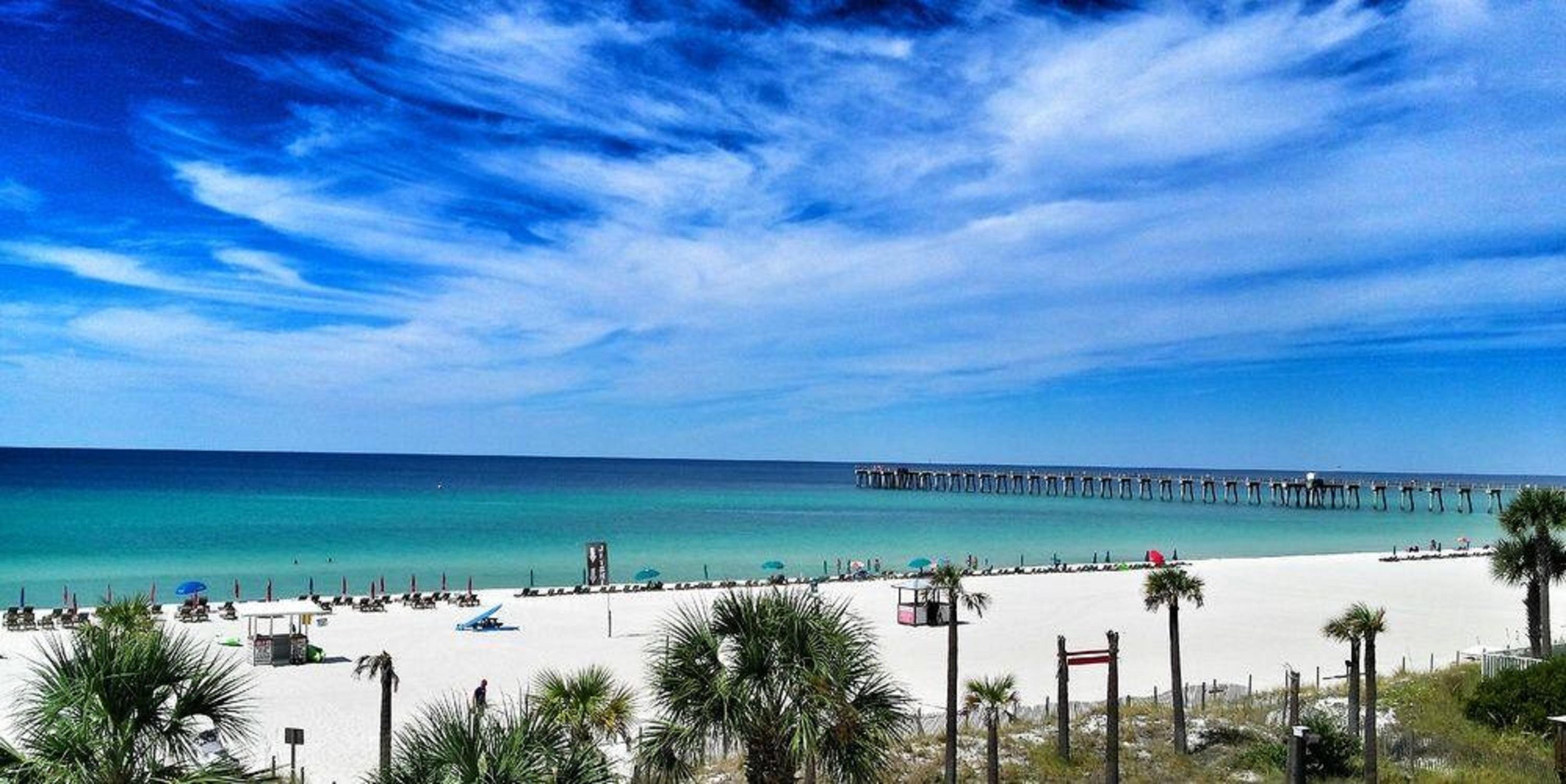 Ramada By Wyndham Panama City Beach / Beachfront Екстер'єр фото