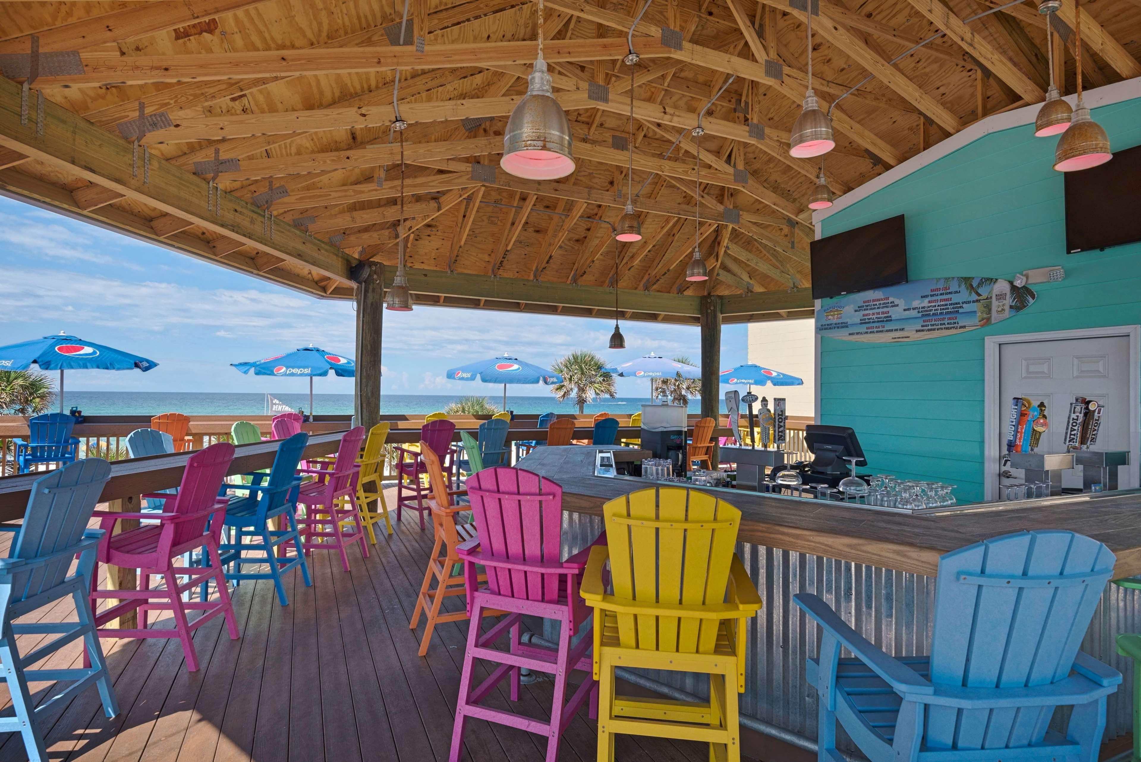 Ramada By Wyndham Panama City Beach / Beachfront Екстер'єр фото