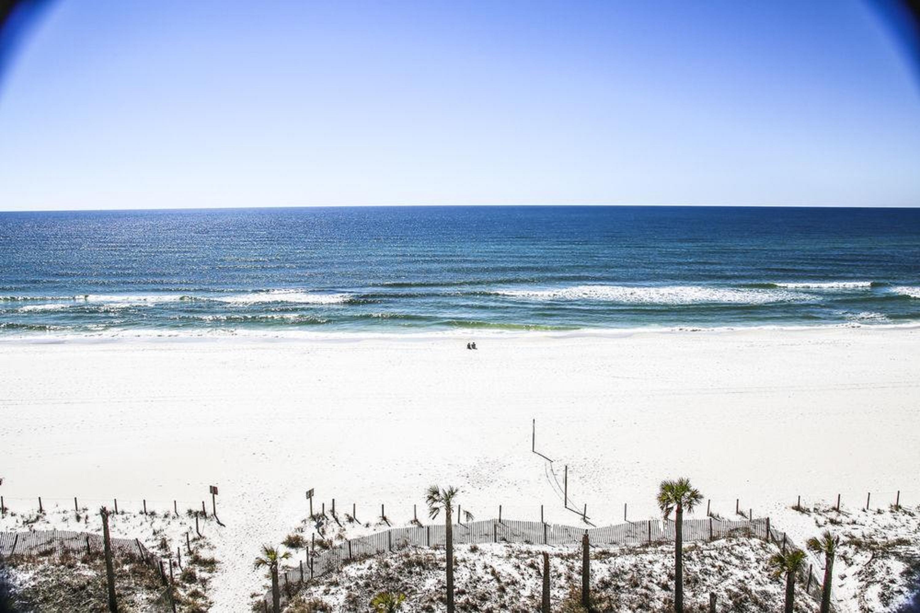 Ramada By Wyndham Panama City Beach / Beachfront Екстер'єр фото