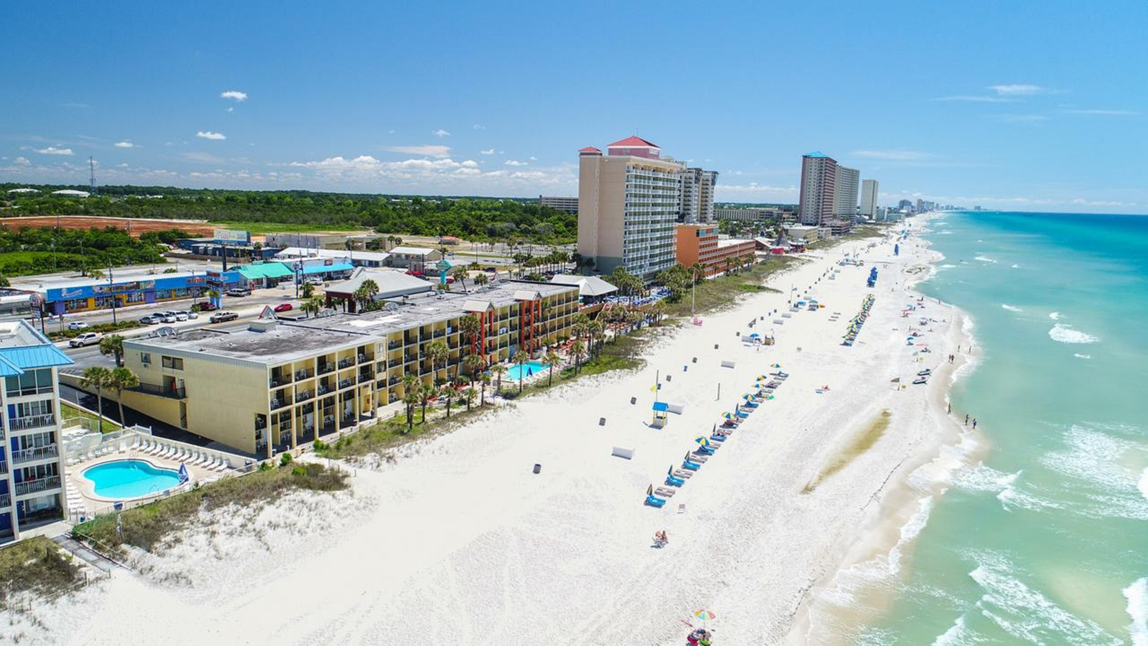 Ramada By Wyndham Panama City Beach / Beachfront Екстер'єр фото