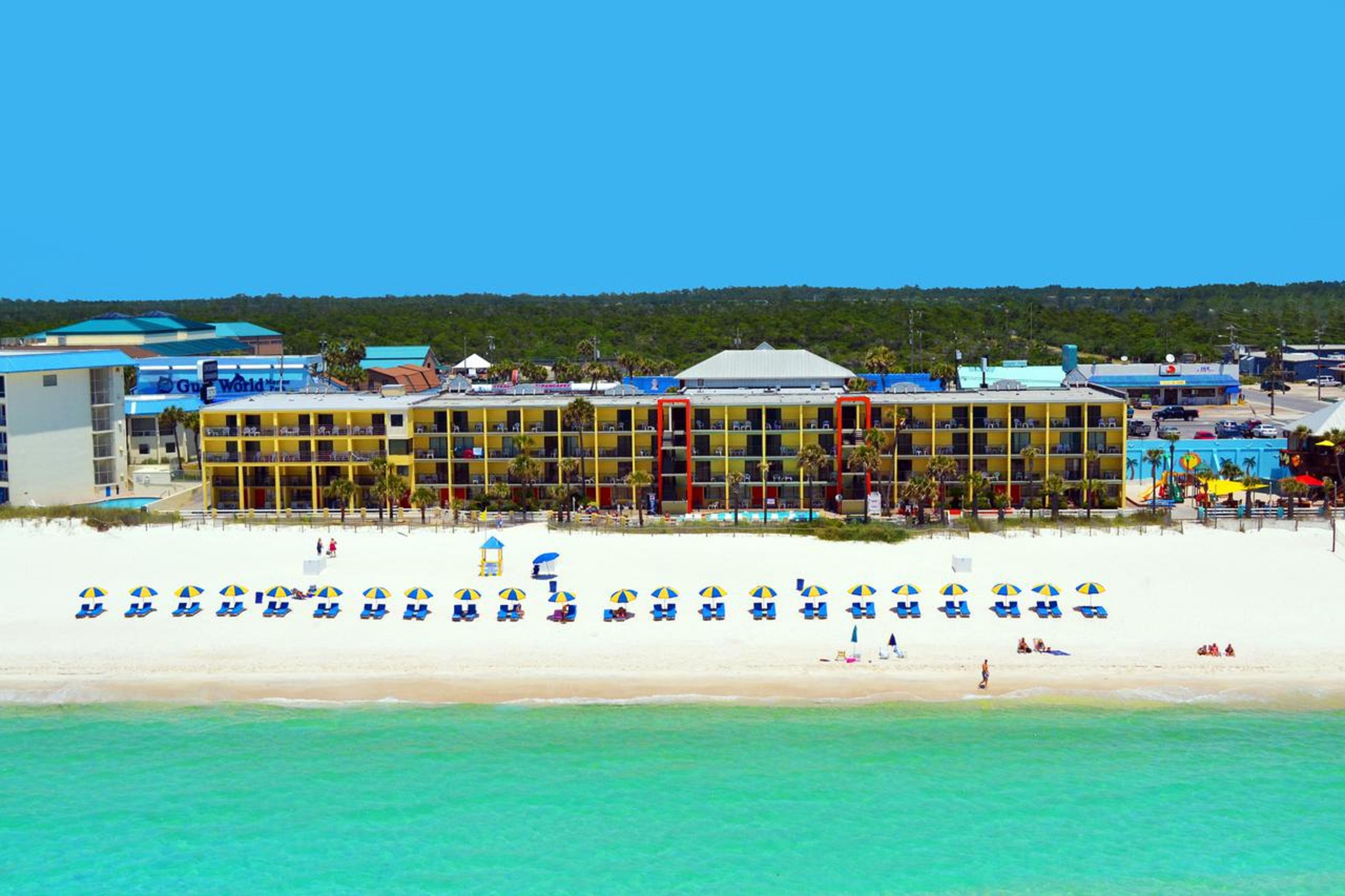 Ramada By Wyndham Panama City Beach / Beachfront Екстер'єр фото